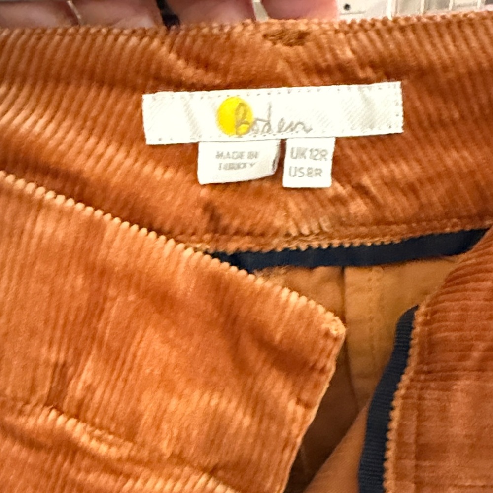 Boden Rust Corduroy wide legged crop trousers